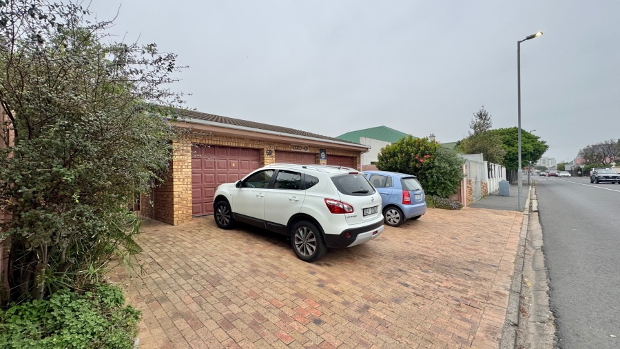 1 Bedroom Property for Sale in Strand North Western Cape